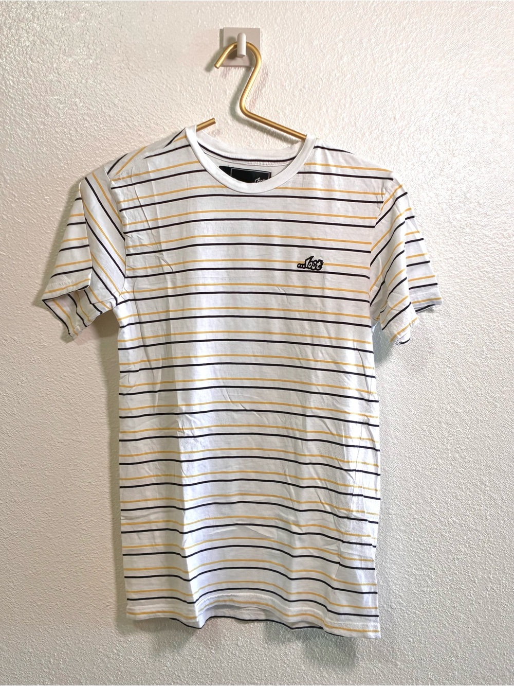 Lost Enterprises Striped T-Shirt Size Small